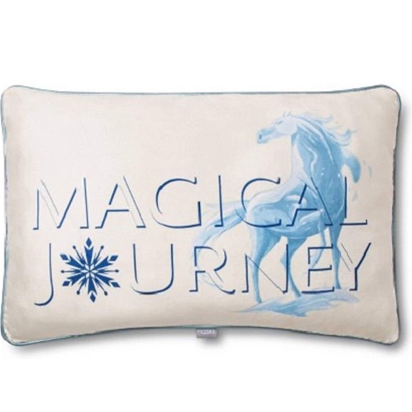 *NEW* Disney Frozen 2 Magical Journey Sequins Back Throw Pillow - Picture 1 of 2